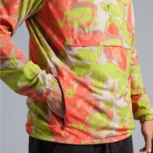 Municipal Sport Utility Anorak Jacket in Widflower   New with Tags